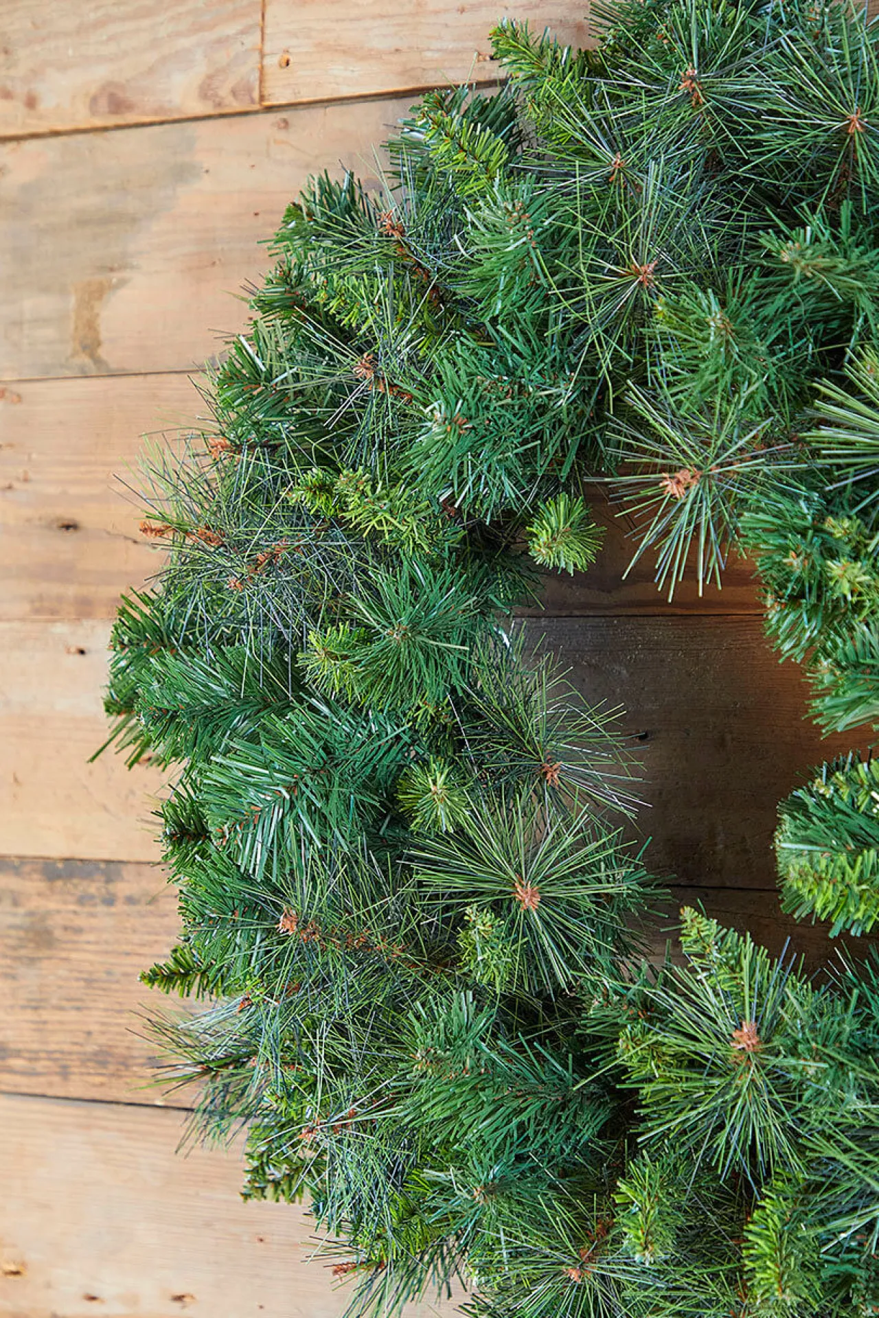 Online Decorator's Warehouse 30" Belgium Unlit Wreath
