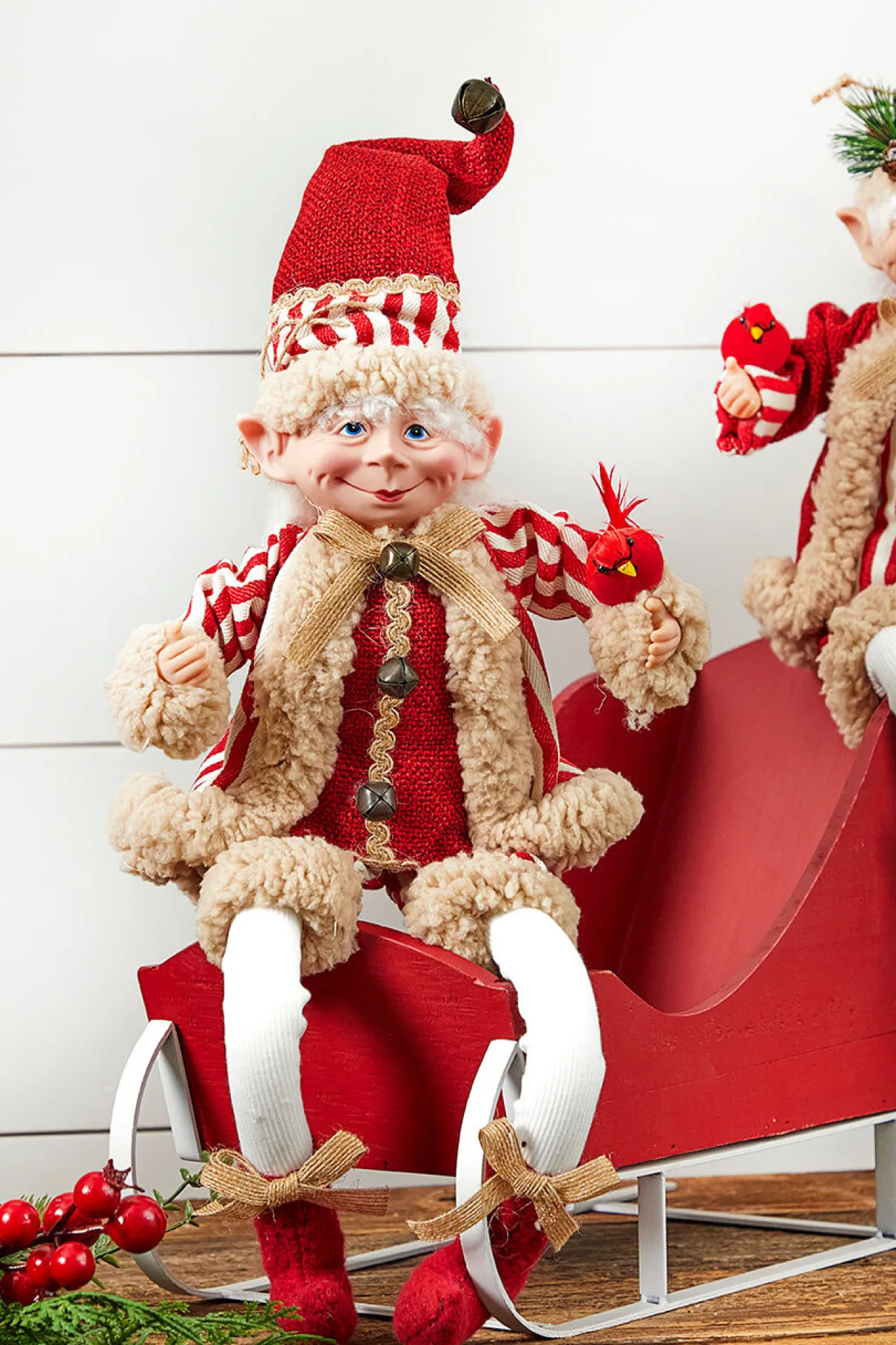 Clearance Decorator's Warehouse 17" Bendable Winter Song Elf