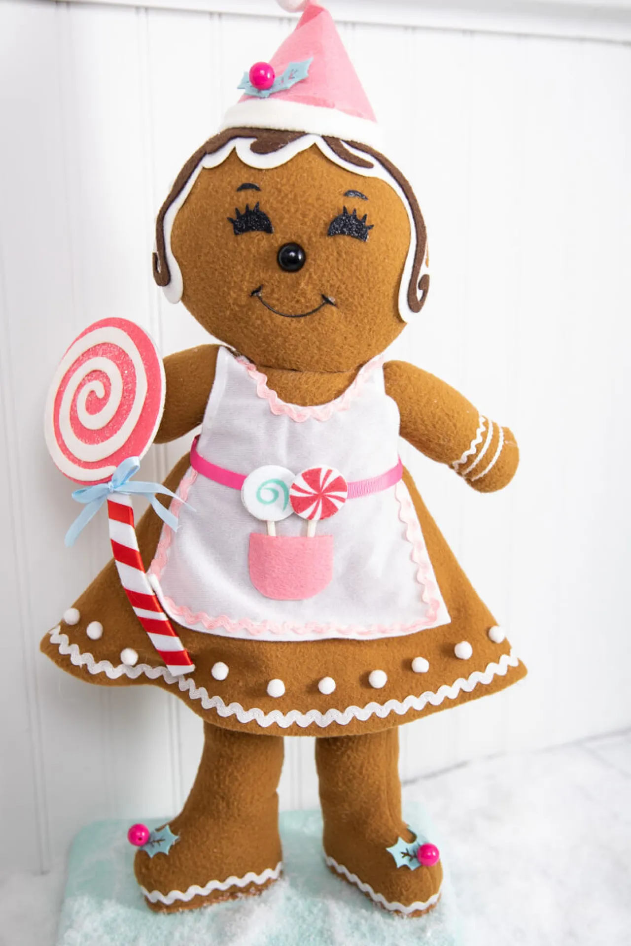 Clearance Decorator's Warehouse 20” Fabric Pastel Gingerbread Man/Lady