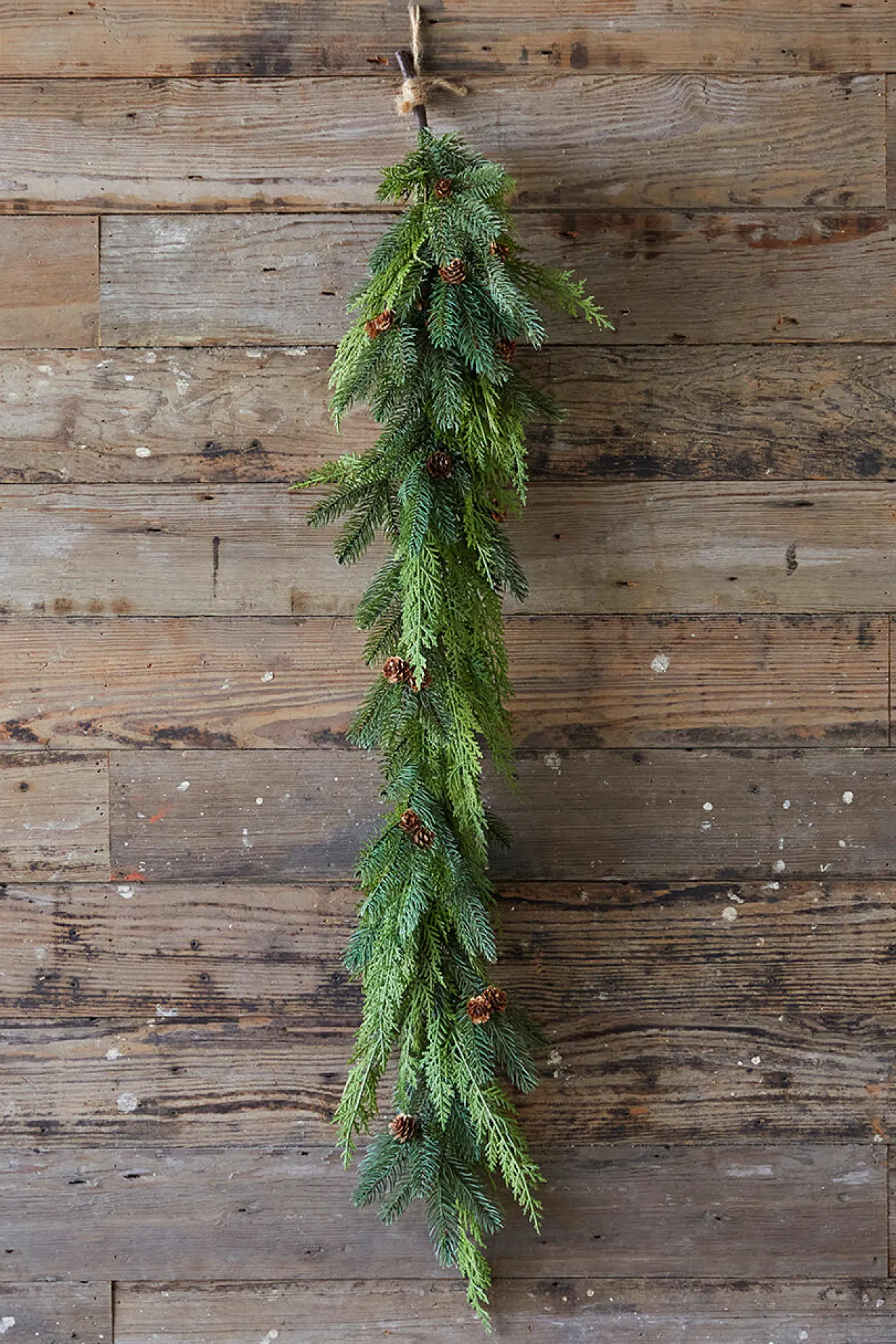 Discount Decorator's Warehouse 48” Just Cut Woodland Pines Garland