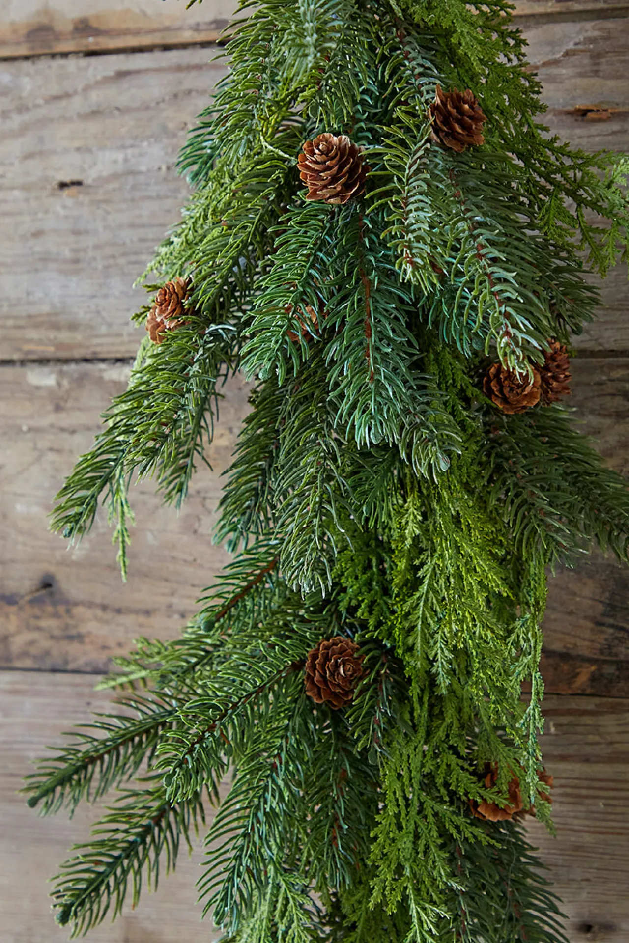 Discount Decorator's Warehouse 48” Just Cut Woodland Pines Garland