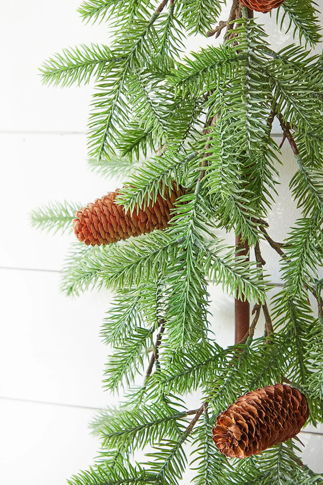 Sale Decorator's Warehouse 45" PE Fir Pine With Cones Garland