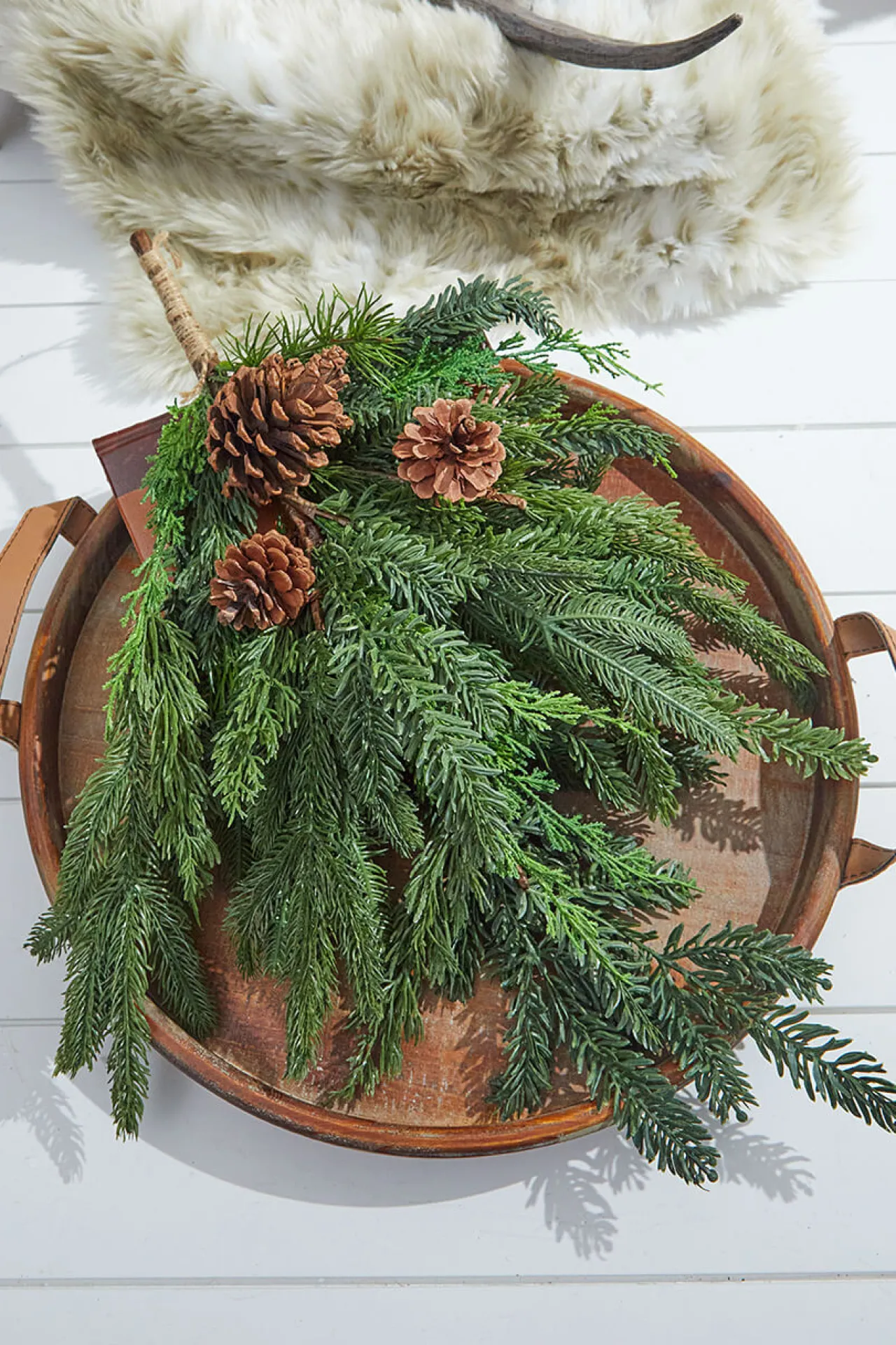 Best Decorator's Warehouse 24” Real Touch Cedar Spruce Cone Teardrop