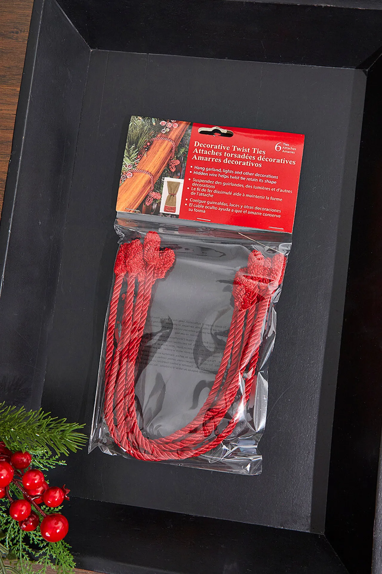 Decorator's Warehouse 16” Red Decorative Twist Ties