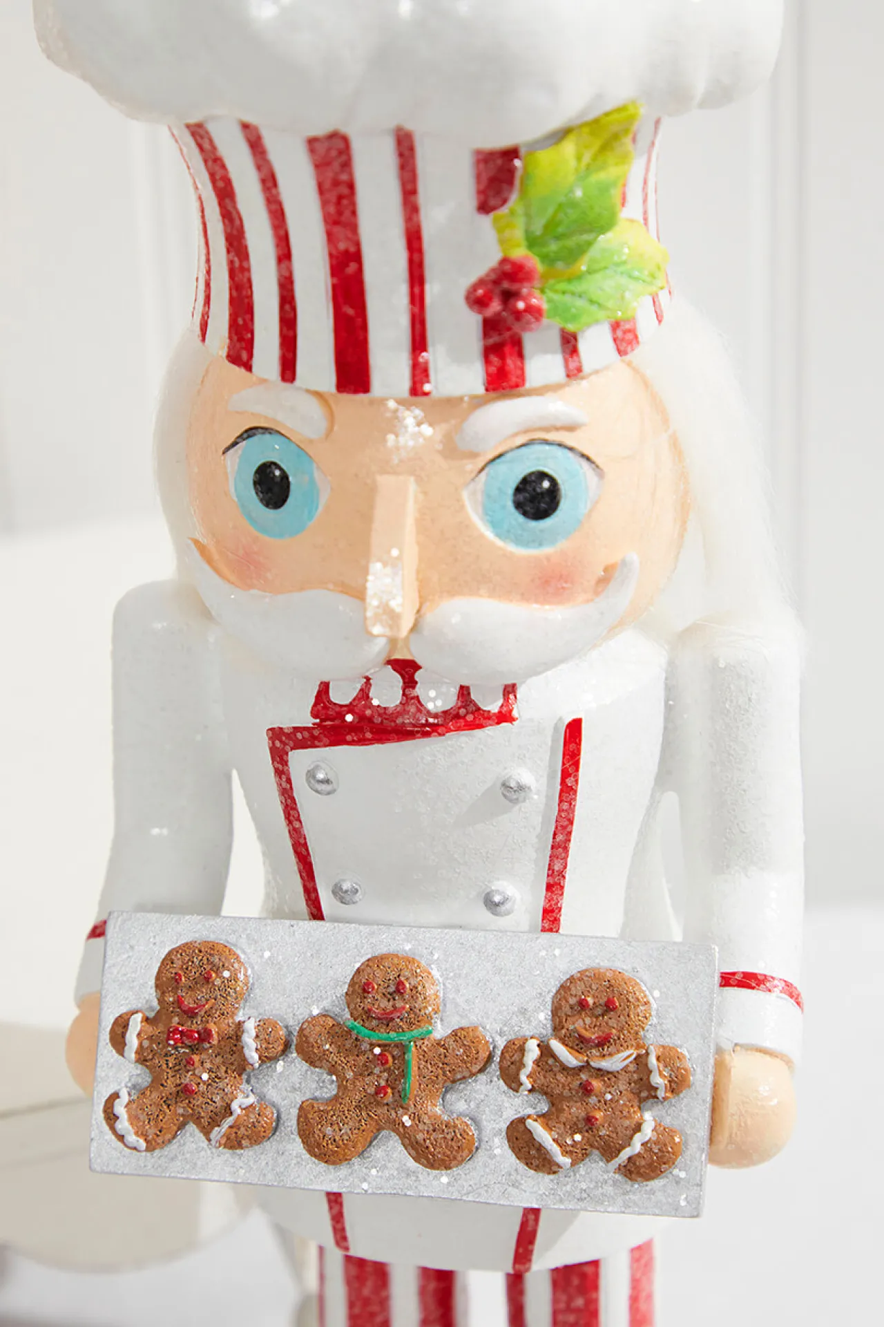 Online Decorator's Warehouse 15" Resin Baker Nutcracker With Hat