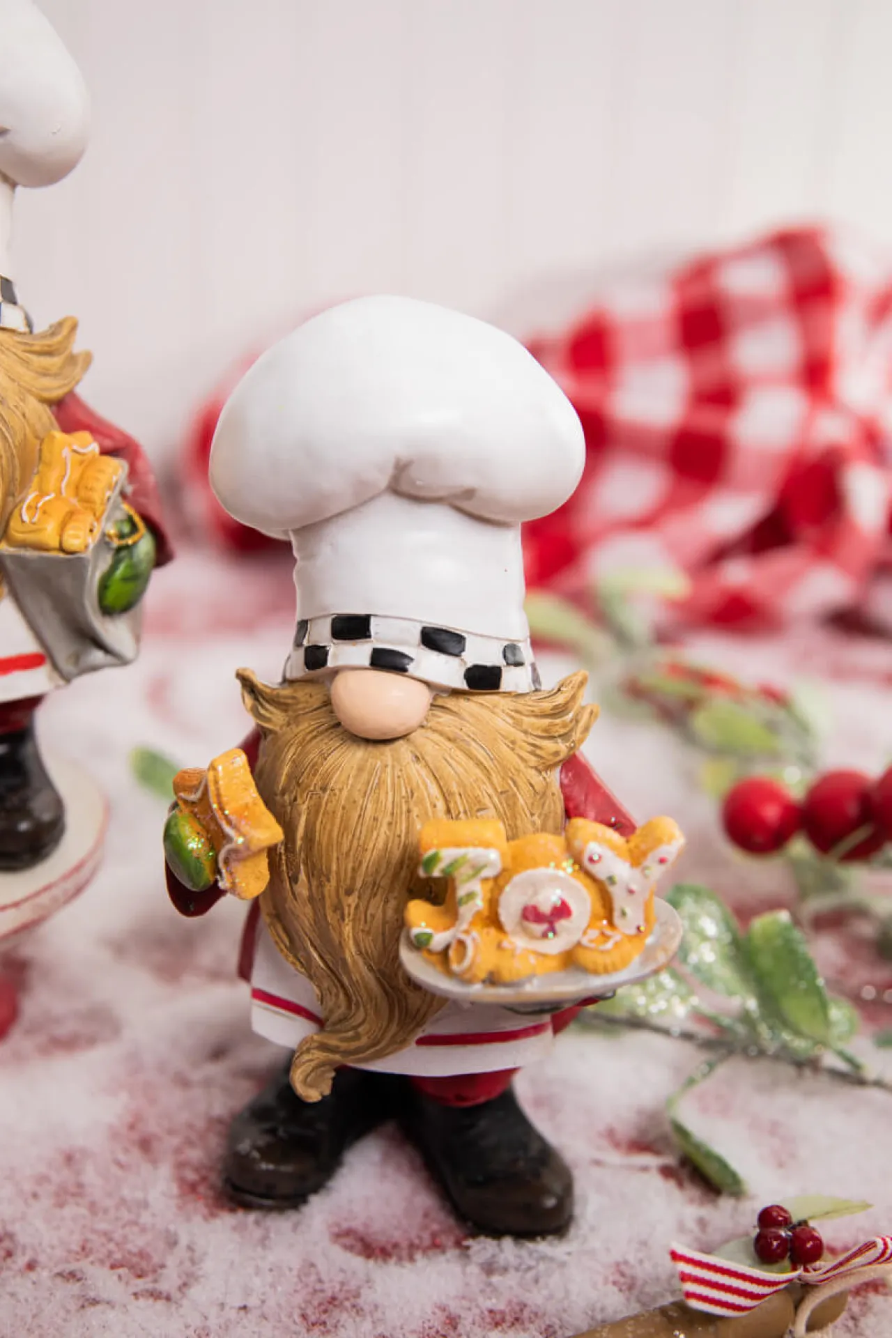 Hot Decorator's Warehouse 8.5" Resin Chef Gnome Figurine