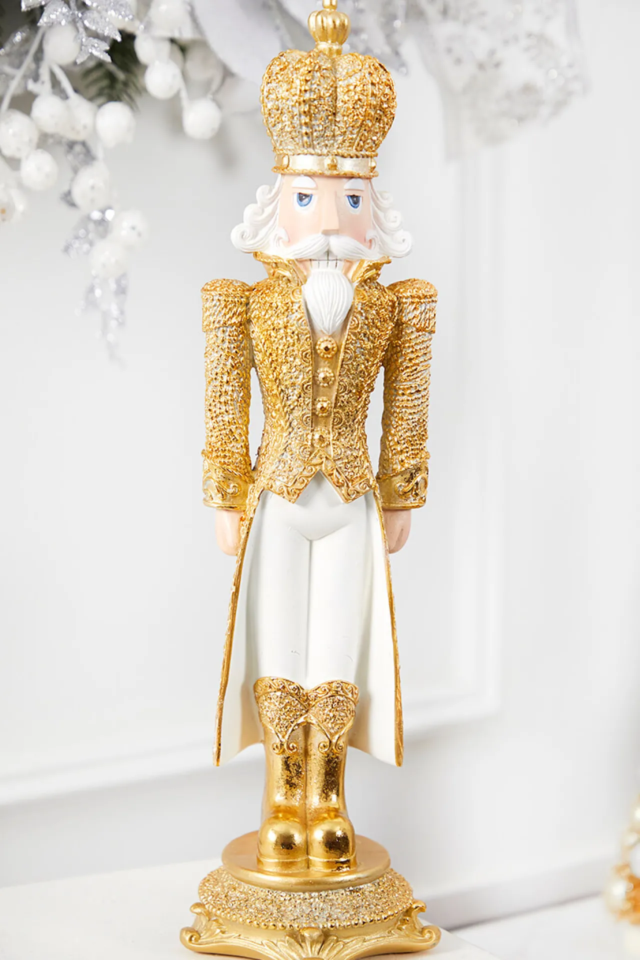 Outlet Decorator's Warehouse 18" Resin Diamond Opulent Nutcracker