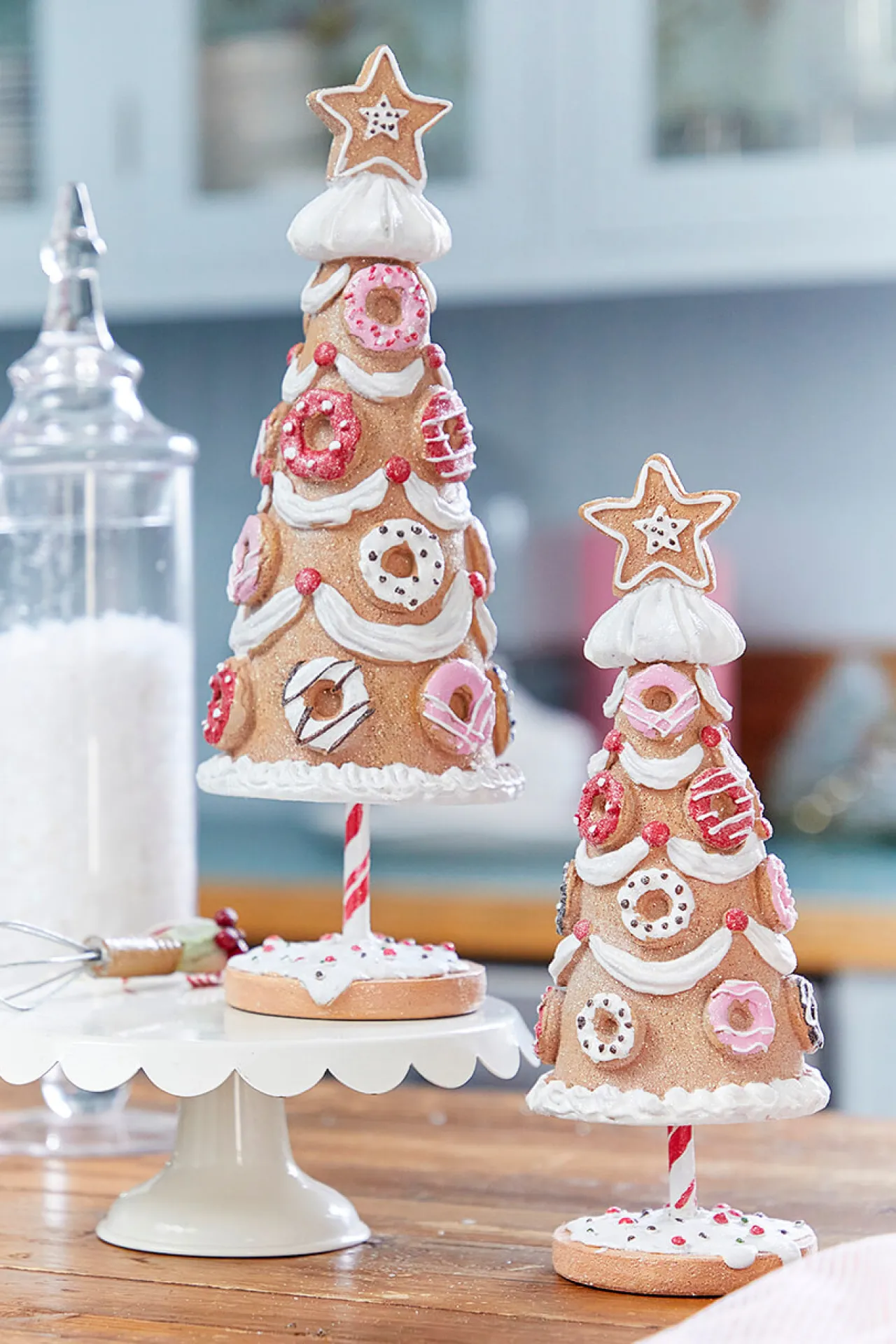 Hot Decorator's Warehouse 11" Resin Donut Tree