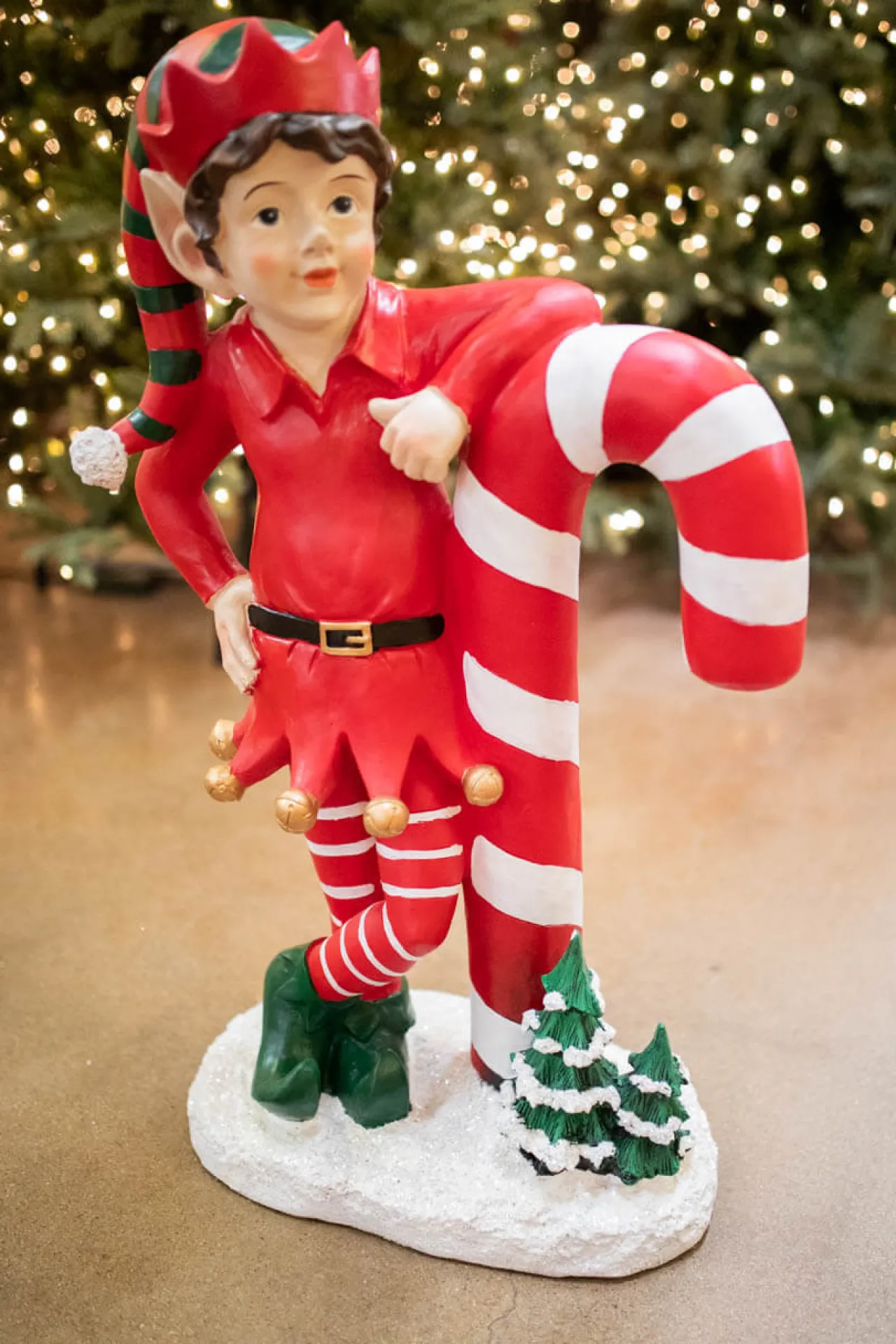 Outlet Decorator's Warehouse 36" Resin Elf Leaning On Candy Cane
