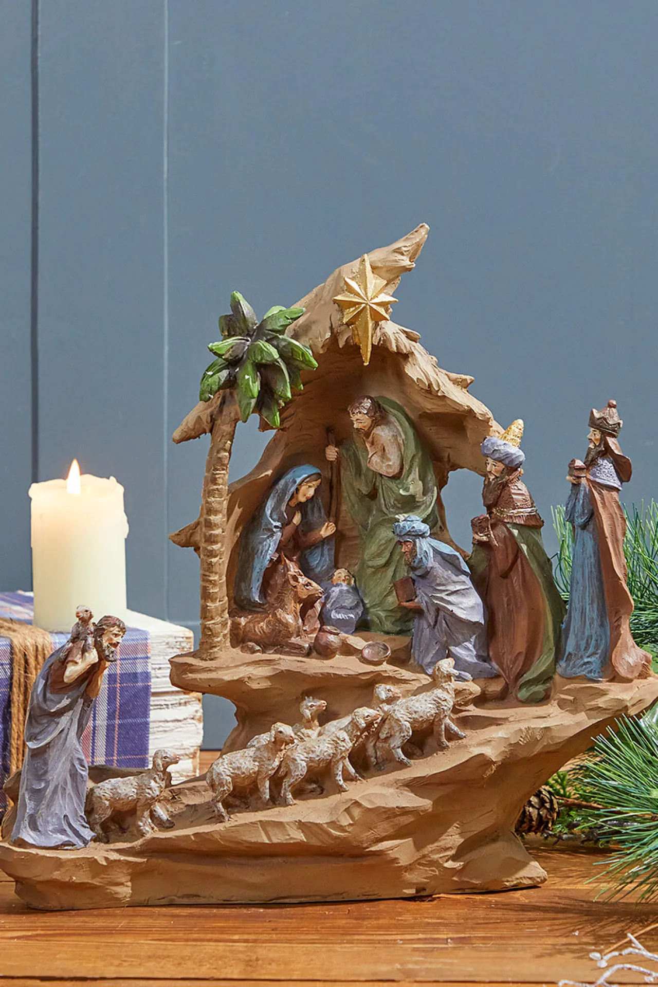Clearance Decorator's Warehouse 13.5" Resin Stairway Nativity With Sheep Herd
