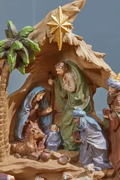 Clearance Decorator's Warehouse 13.5" Resin Stairway Nativity With Sheep Herd