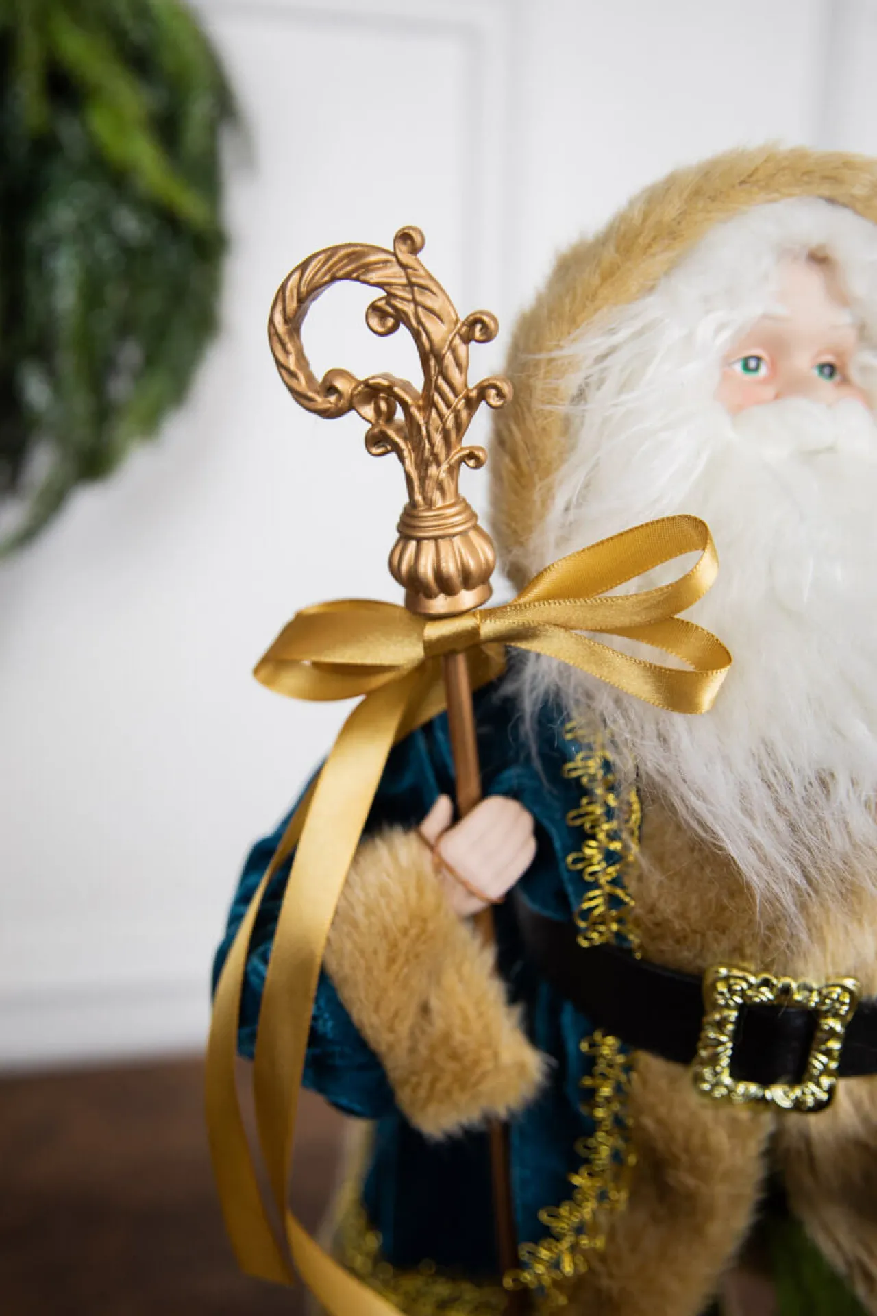 Hot Decorator's Warehouse 18” Santa Figure - Blue Coat