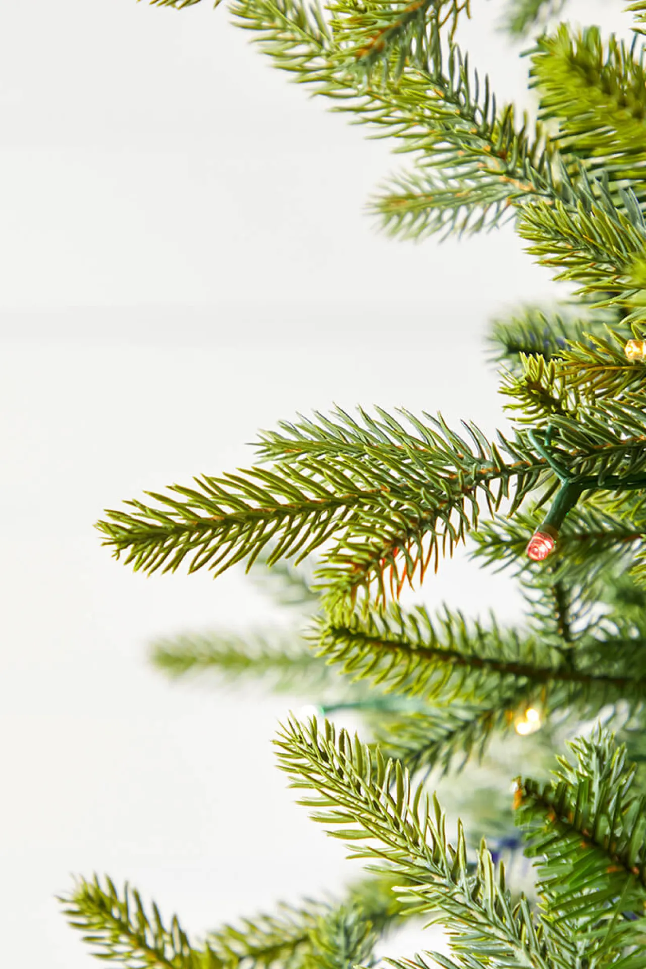 New Decorator's Warehouse 7.5' Slim Trinity Pine Artificial Christmas Tree With 700 Color-Changing Lights