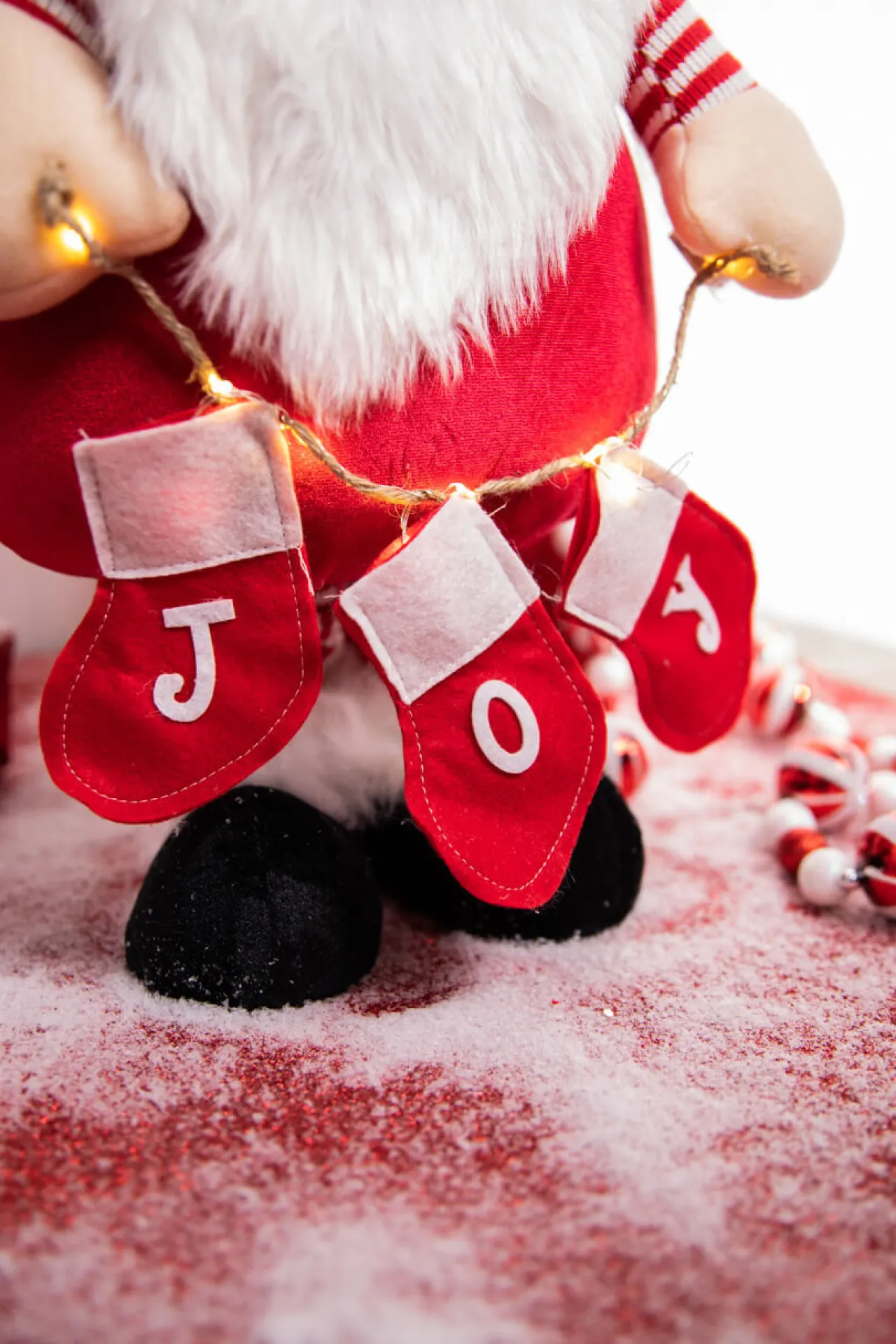 Outlet Decorator's Warehouse 20-36” Telescope Long Leg Light Up Santa Figure