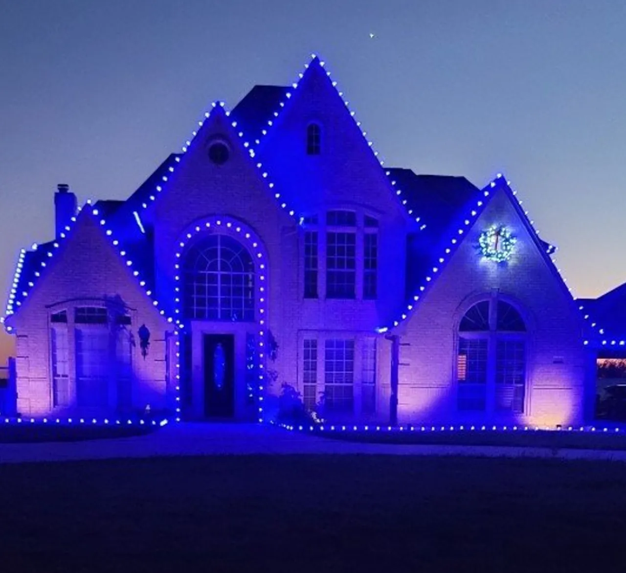 Decorator's Warehouse C9 Wonderful LED SMD Bulb (25 Bulbs/bag) - Faceted, Blue