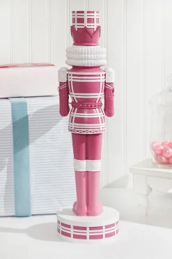 Outlet Decorator's Warehouse 20