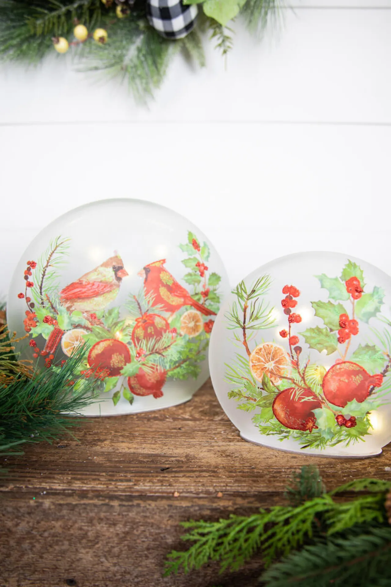 Discount Decorator's Warehouse Lighted Glass Disc - Set Of 2