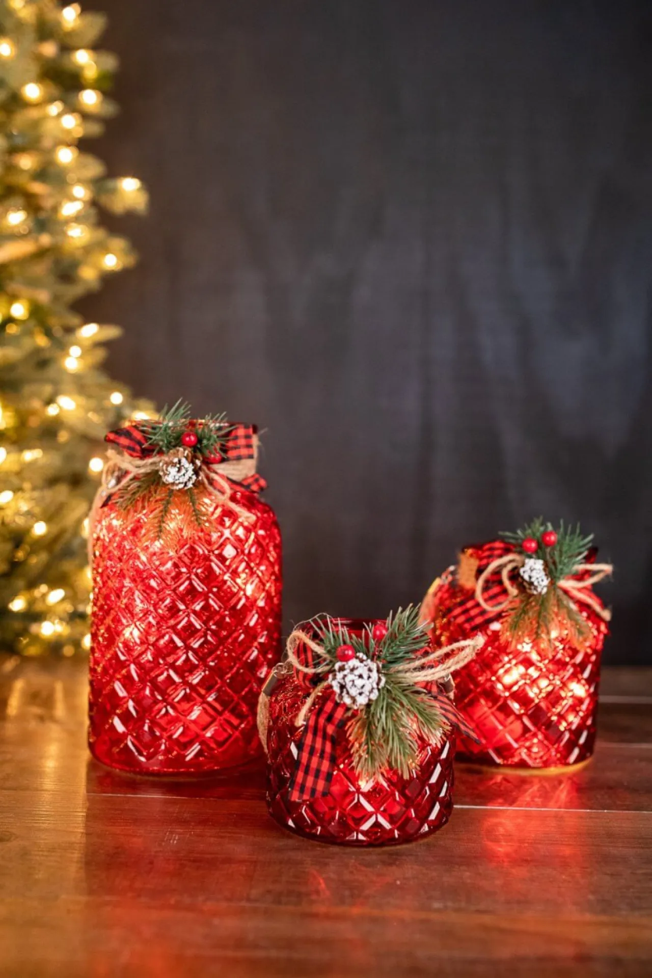 Best Decorator's Warehouse Lighted Holiday Glass Luminary W/ Floral Accent And Timer (battery Operated) - Set Of 3