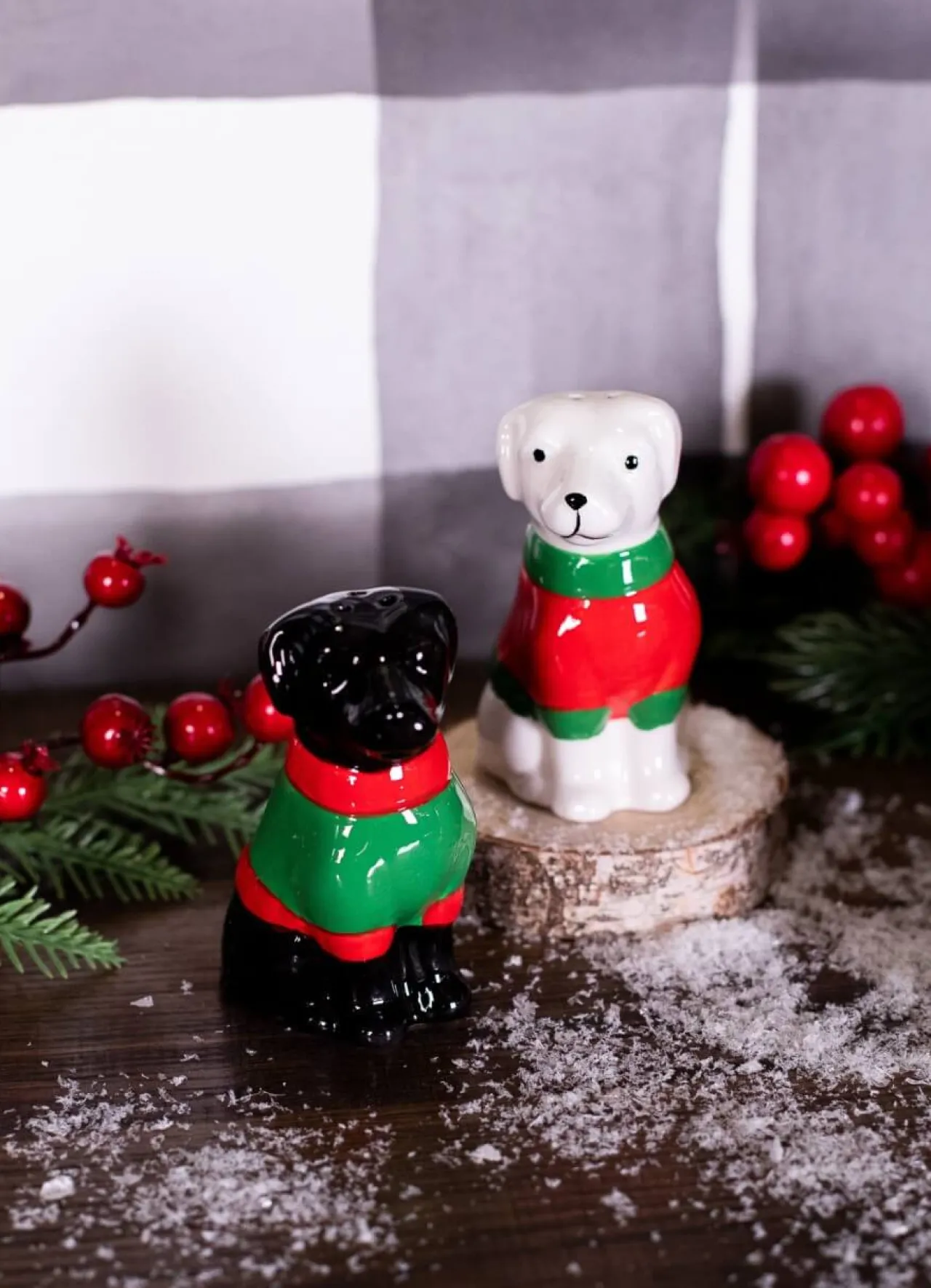 Best Decorator's Warehouse Sweater Lab Pup Salt And Pepper Shakers - Set Of 2